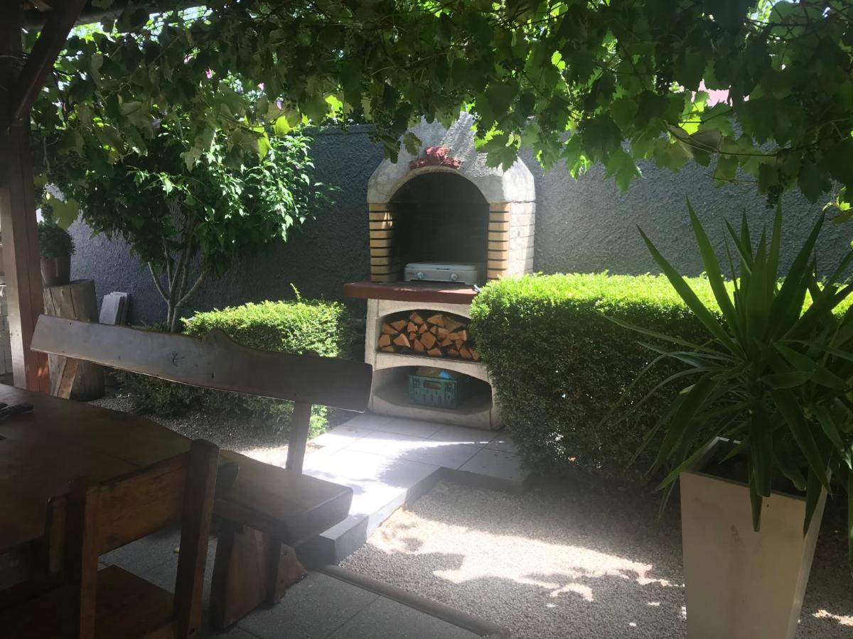 Deluxe Apartment Bluebay Oasis Fažana Kültér fotó