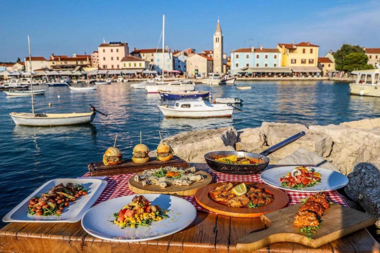 Deluxe Apartment Bluebay Oasis Fažana Kültér fotó